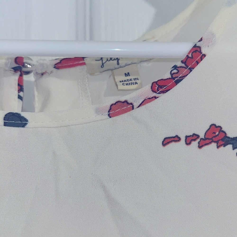 Blouse.